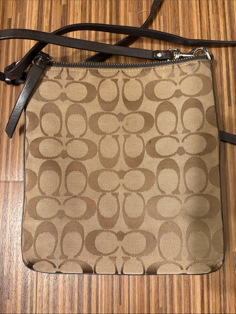 COACH vintage Crossbody Bag purse - Picture 4 of 4